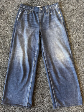 Women's Mila Rosabella Blue Cropped Sweatpant Jeans Size Medium